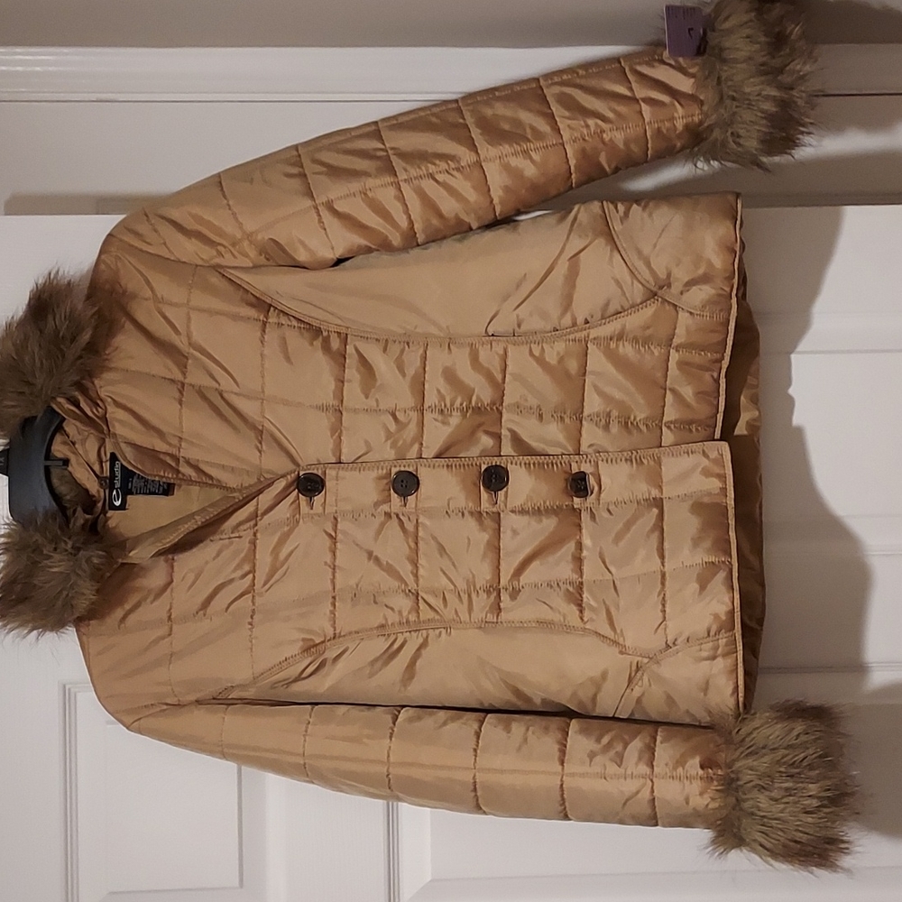 NWOT Women's E Studio Puffer Jacket Size L w/ Removable Faux Fur Collar
